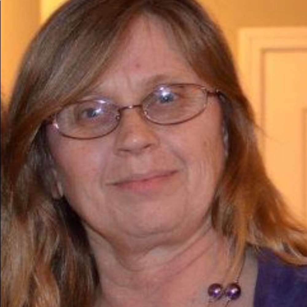 Meet your Posher, Debra